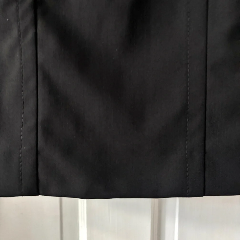 Akris Punto Black Wool Pencil Skirt Exposed Stitch Size 10